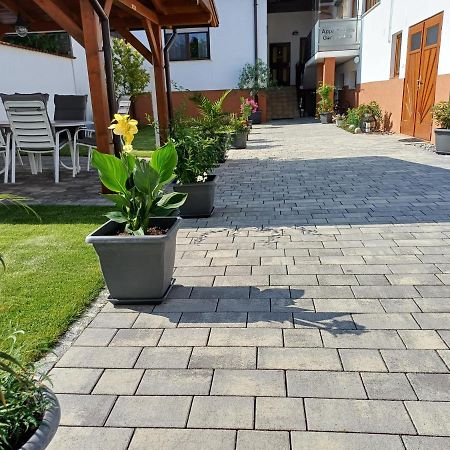 Appartments Gartenblick Illmitz Buitenkant foto
